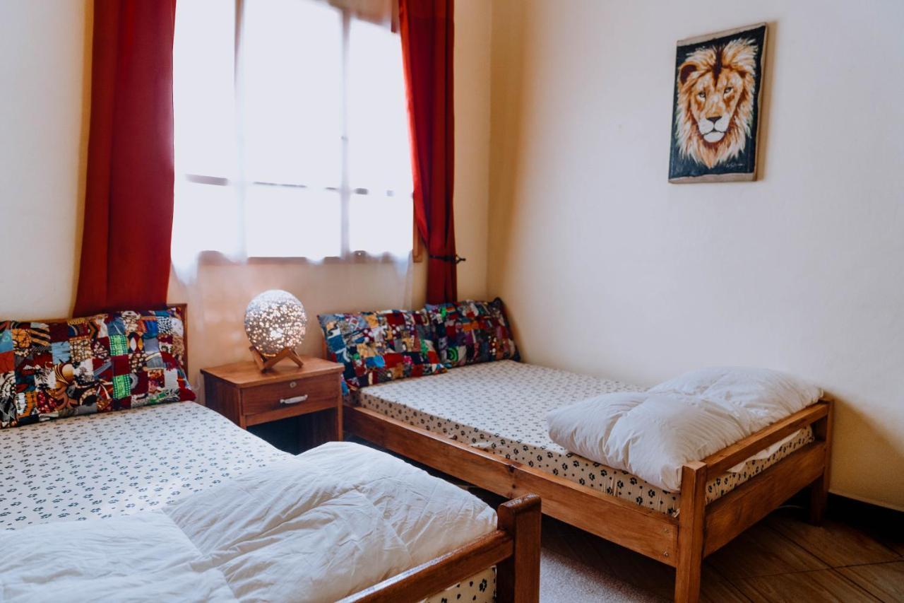 Mkoani Homestay Моши Экстерьер фото