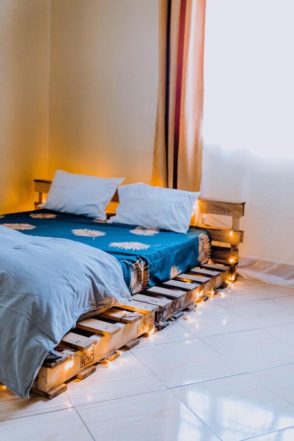 Mkoani Homestay Моши Экстерьер фото