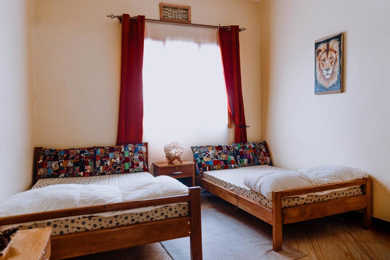 Mkoani Homestay Моши Экстерьер фото